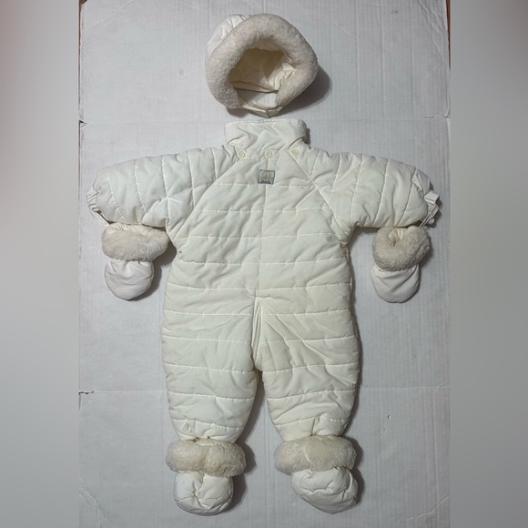 Absorba Ivory Snow Suit detachable gloves feet 6 Months - Picture 1 of 7